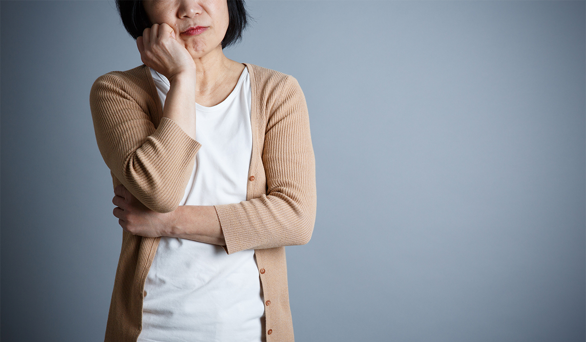 アルツハイマーになりやすい人の特徴は？早期発見の方法についても解説のイメージ画像