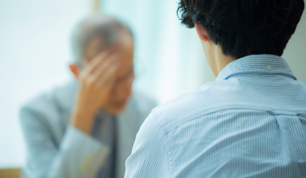 認知症かも？でも病院に行きたがらない…そんなときの対処法と相談先を紹介の画像