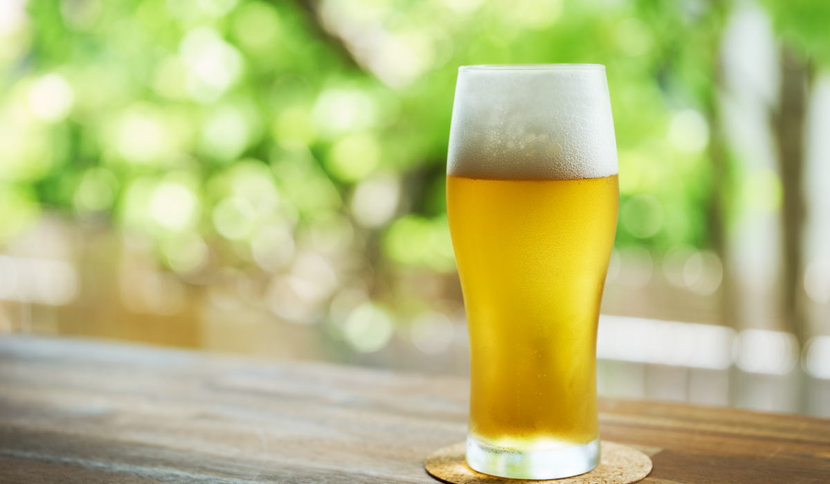 アルコールが脳におよぼす影響とは？認知症との関係についても解説のイメージ画像